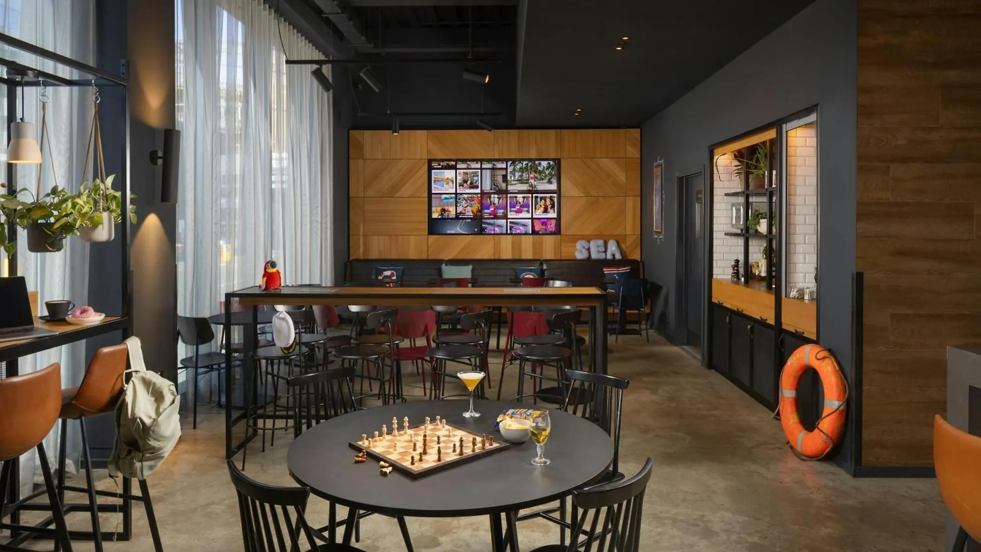 Moxy Southampton Hotel United Kingdom